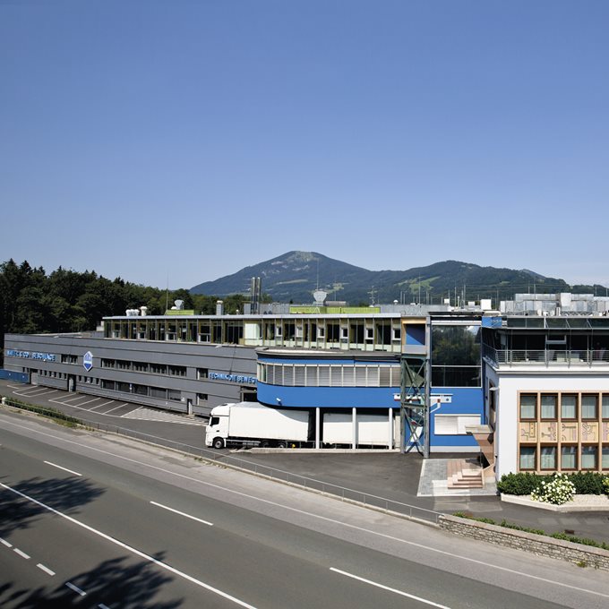 Building hardware "Made in Austria"